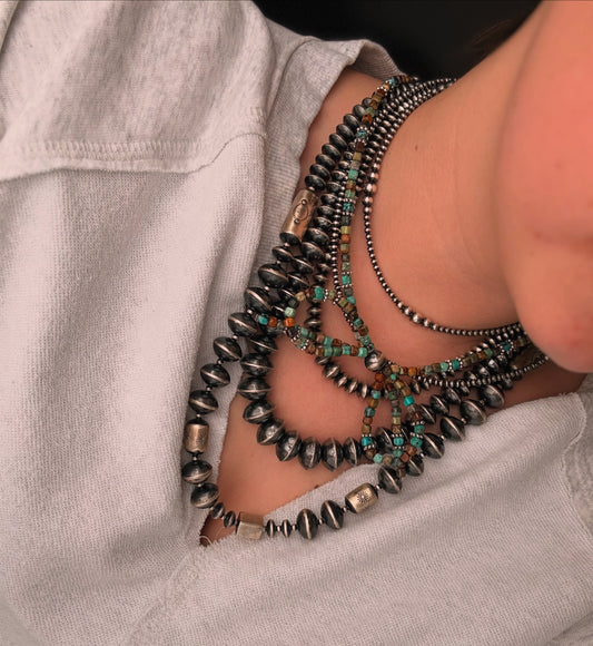 Turquoise Bow Necklace